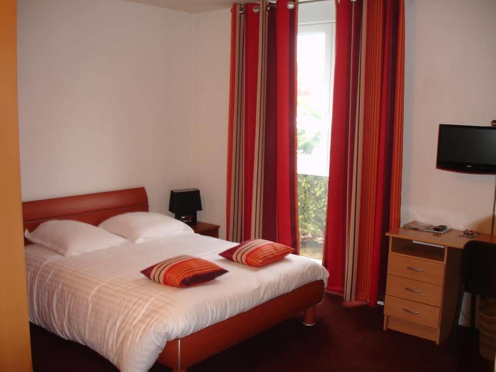 Agape Hotel Bessines Exteriér fotografie