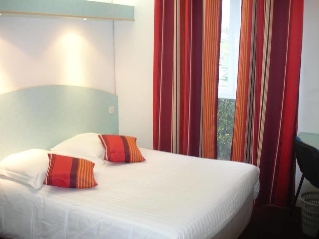 Agape Hotel Bessines Exteriér fotografie